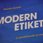 modern etikett